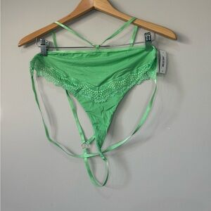 Adore Me NWT Green Lace Strappy Thong panties size 3X